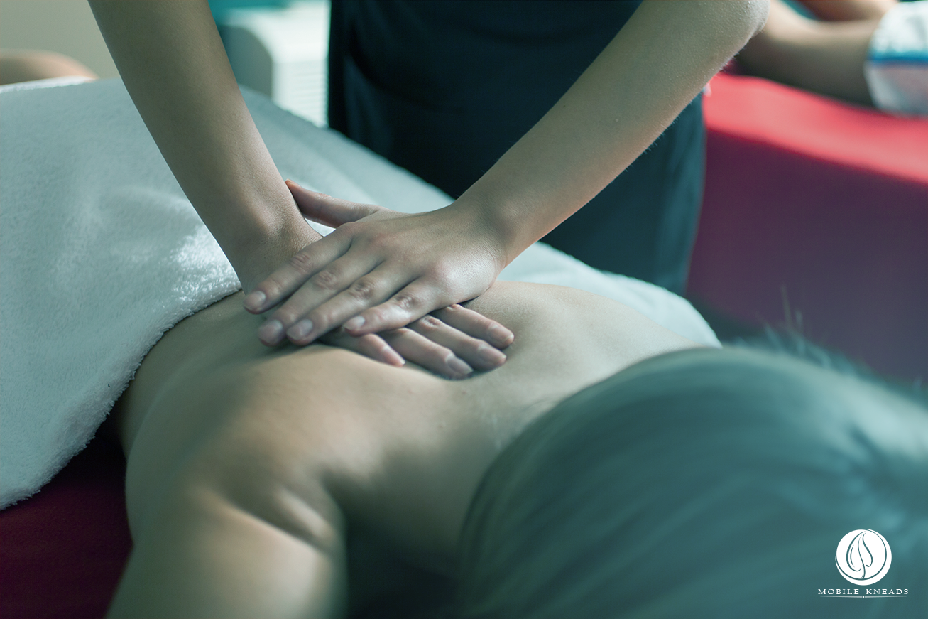 Swedish massage vs deep tissue massage